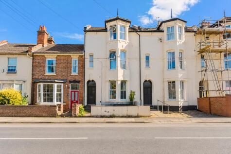 Tachbrook Road, Leamington Spa