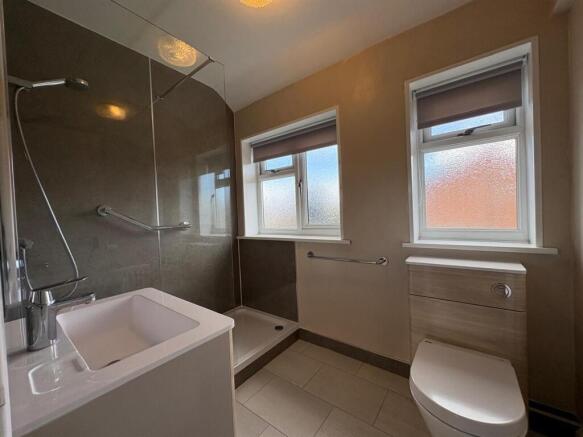 3 bed Semi-Detached for sale Image 9