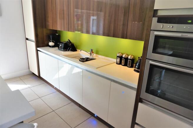 Kitchen / Breakfast