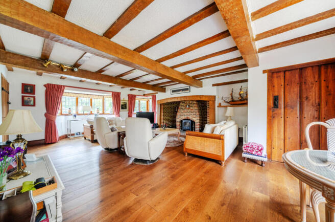 1442093-5-69dfdeb...