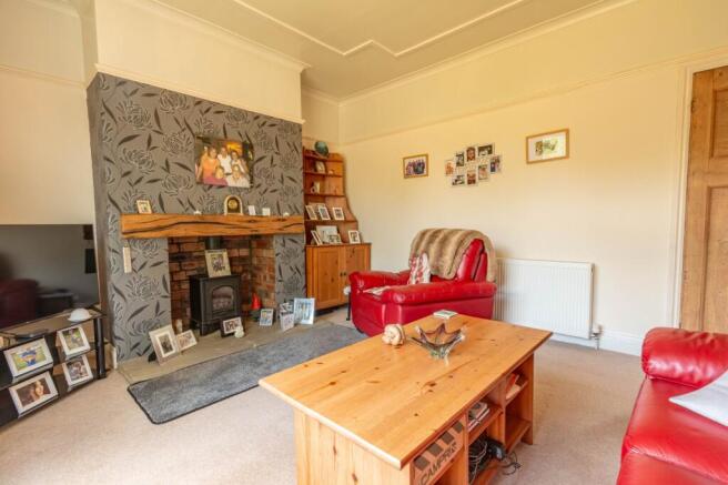 2 bed Semi-Detached for sale Image 11