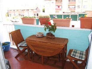 balcony