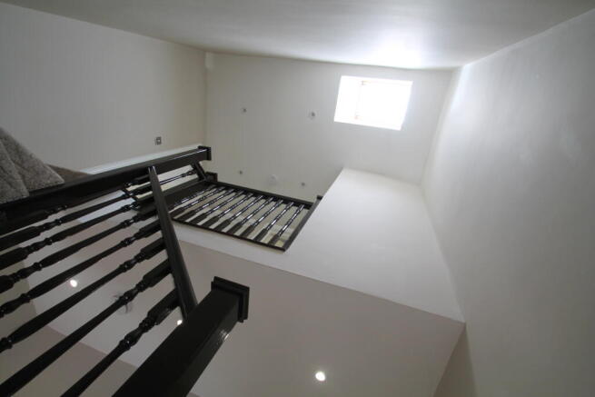 Photo 08