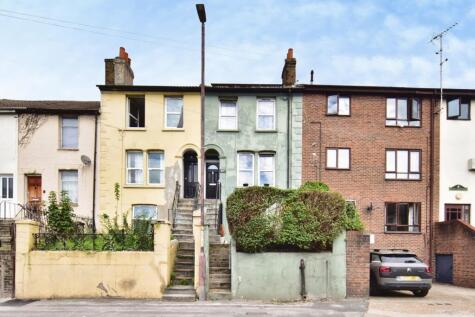 Luton Road, Chatham, Kent, ME4