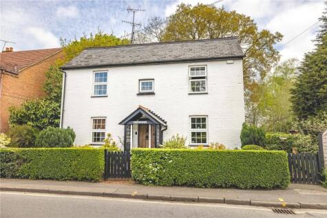 Lovel Road, Winkfield, Windsor, Berkshire, SL4