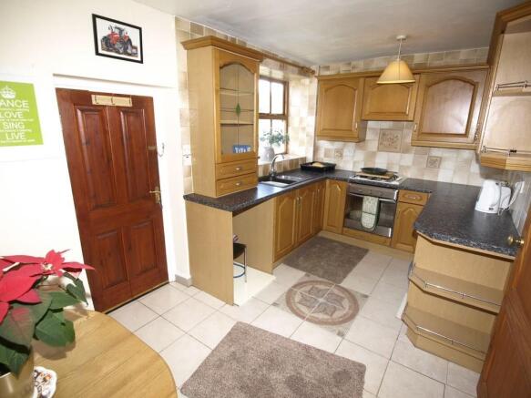 Dining kitchen