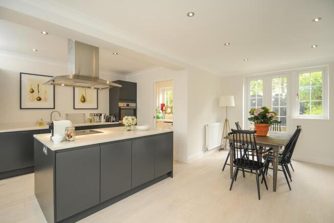 Kitchen/Dining