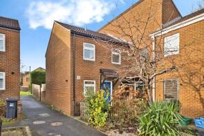 8, Barnard Court, Wells BA5 2FJ