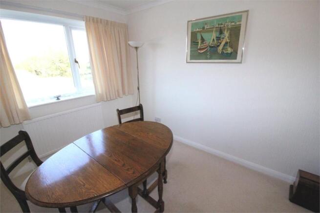 Bedroom 3/Dining Room