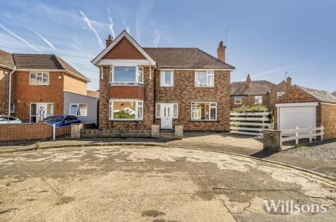 Lawn Crescent, Skegness