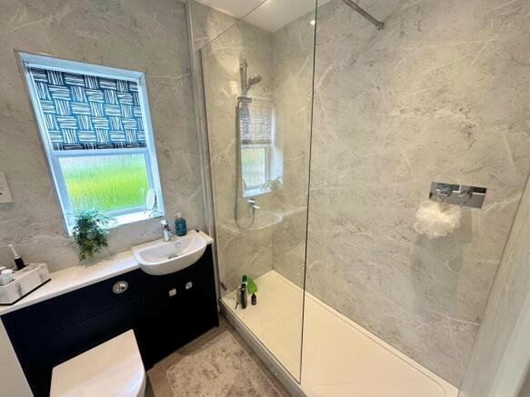 2 bed Semi-Detached for sale Image 9
