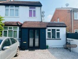 9b, Ruxley Close, Epsom KT19 9ND