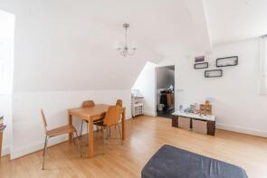 Flat 8, Langton House, Cottage Close, Harrow HA2 0HG