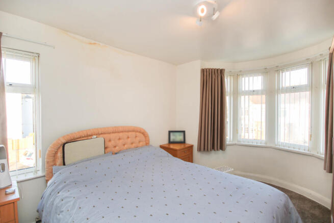 Master Bedroom.JPG