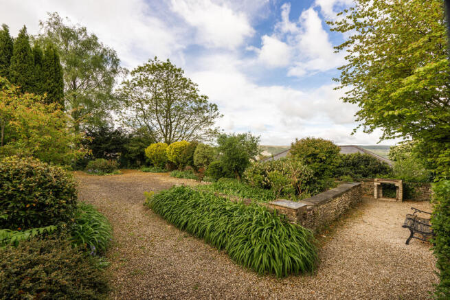 Communal gardens