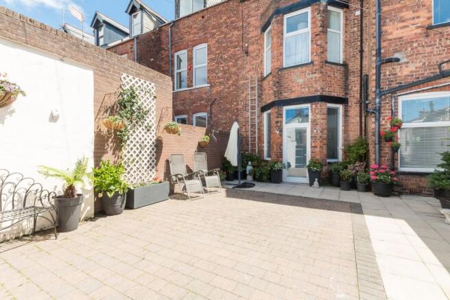 REAR COURTYARD