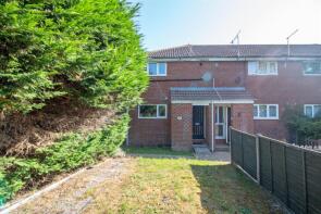 64, Spruce Avenue, Waterlooville PO7 8HR