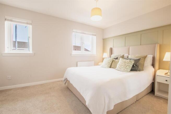 bedroom.one-1.jpg