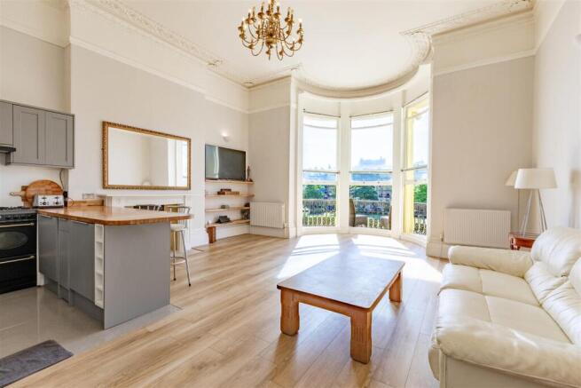 Open Plan Reception
