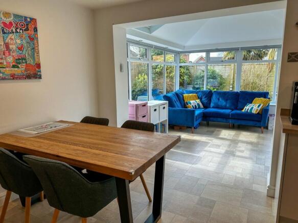 Dining & Family Room