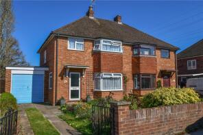 9, Reeves Way, Wokingham RG41 2PS