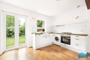 25, Cromwell Close, East Finchley, London N2 0LL
