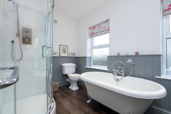 4PC BATHROOM