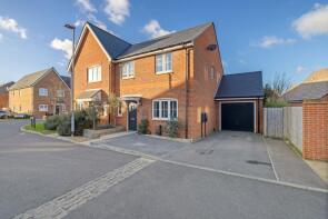 23, Sandpiper Road, Chichester PO20 2JN