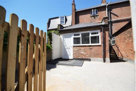 Portland Place, Hastings, TN34 1QN