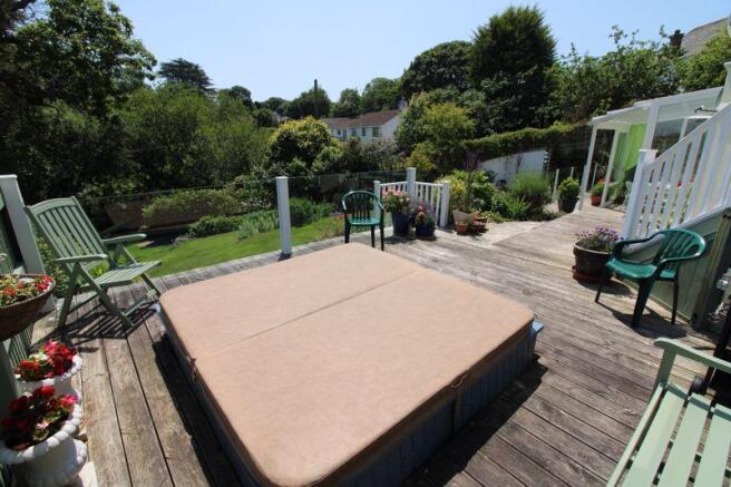 Sun deck 