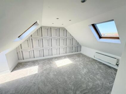 Frobisher Grove, Fareham, PO16