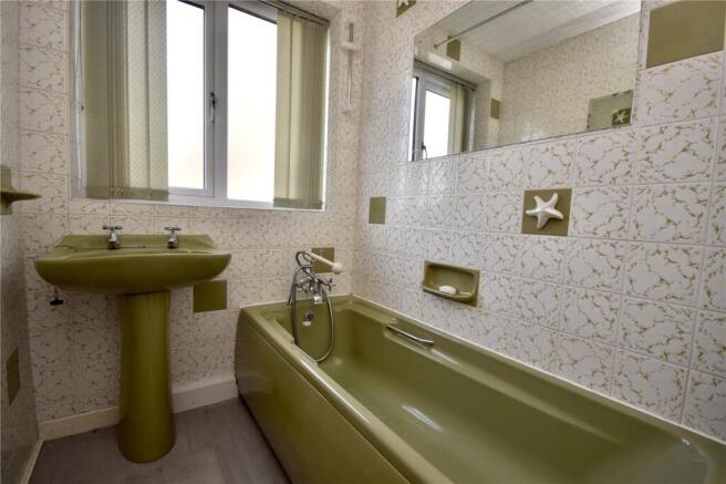 3 bed Semi-Detached for sale Image 8
