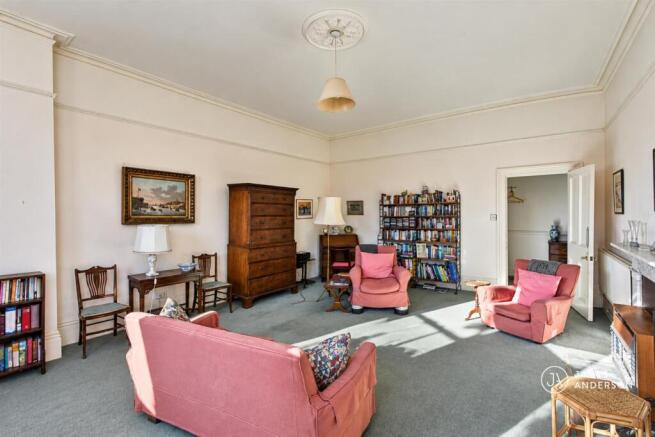 Enmore Court, East Sheen, SW14 photo 4