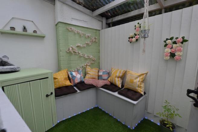 Covered Courtyard/Garden Room