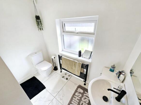 2 bed Semi-Detached for sale Image 12