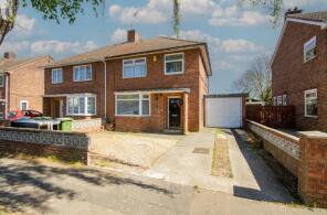 87, Birchtree Avenue, Dogsthorpe, Peterborough PE1 4HP