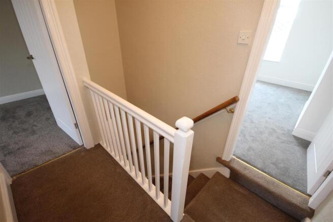 3 bed Terraced for sale Image 2
