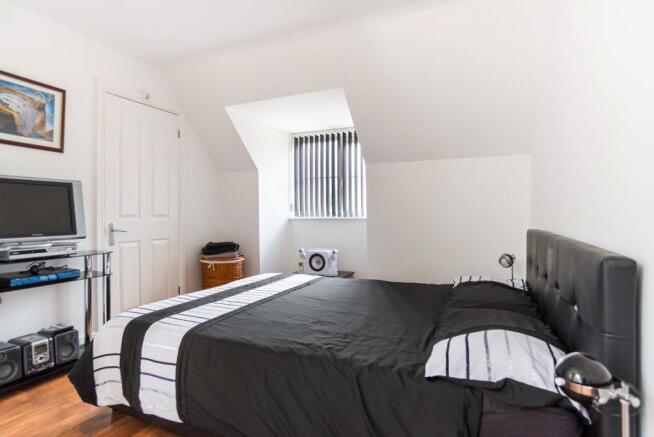 Bedroom 3 (Double)