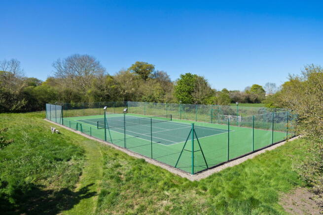 Photo 12