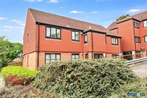 Fernhill Close, Poole, Dorset, BH17