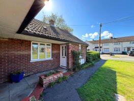 69, Burchell Road, Newbury RG14 1TX