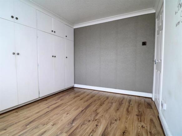 REAR BEDROOM