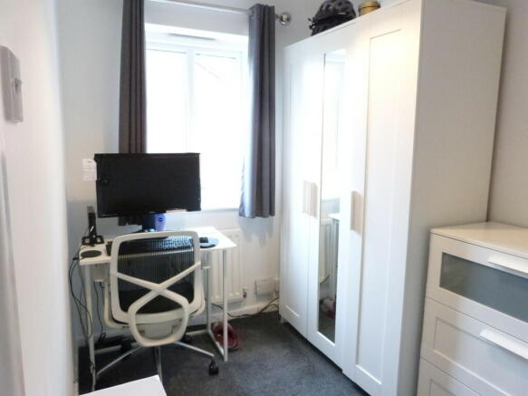 Photo 6