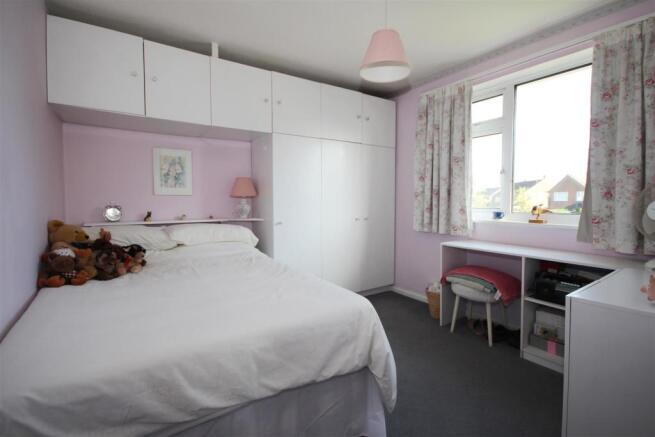 bedroom 3.JPG