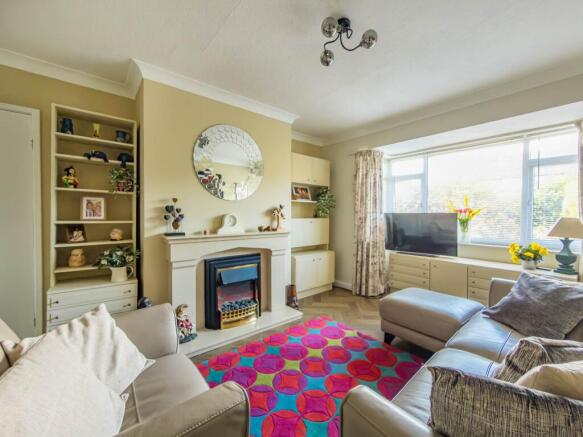 2 bed Bungalow for sale Image 6