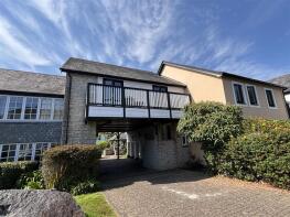 24, Tregenna Court, St Smithwick Way, Port Pendennis, Falmouth TR11 3XG