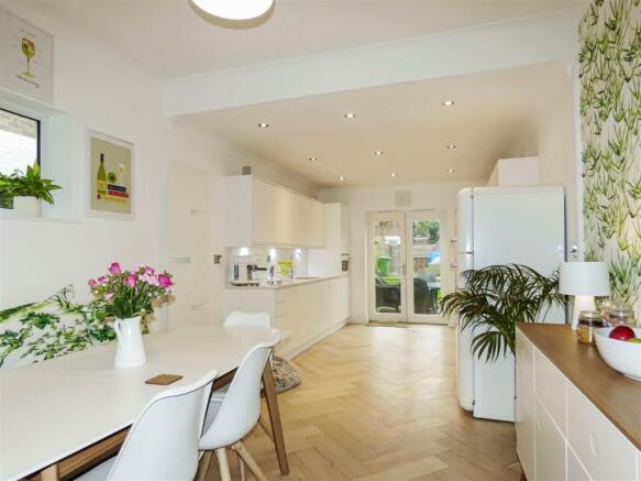 Kitchen_Dining (1).jpg