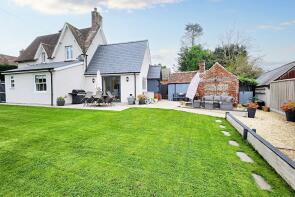 17, Main Road, Durweston DT11 0QA