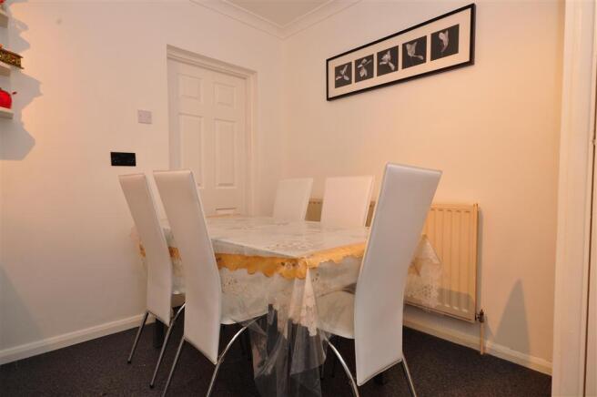 Kitchen/Breakfast Room