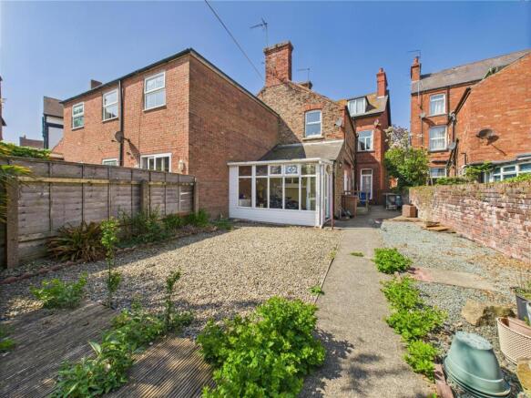 4 bed Block of Apartments for sale Image 10